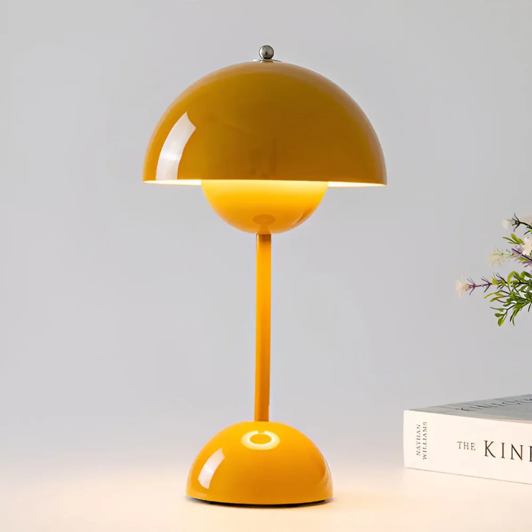 Accent Wireless Table Lamp