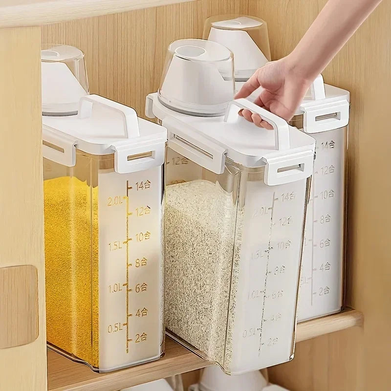 Airtight 2.5L Grain Storage Container with Measuring Cup