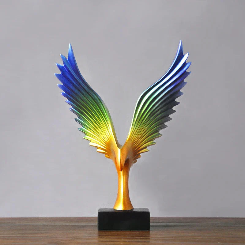 Animal-Shape Magnifying Sculpture