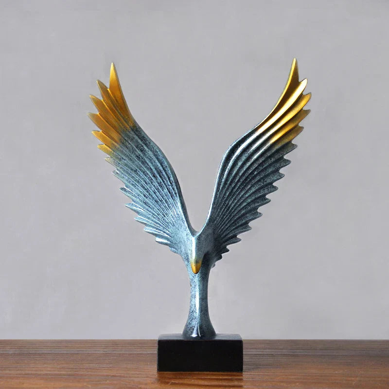 Animal-Shape Magnifying Sculpture