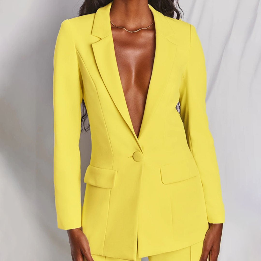Chic Women's Blazer Trouser Set