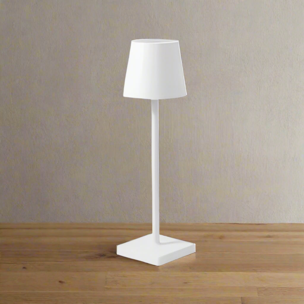 Cordless LED Table Lamp with Long Battery Life – Versatile Bedside Lamp for Home and Office Use