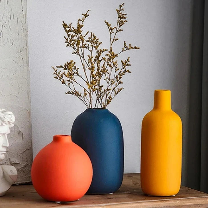 Decorative Nordic Flower Holder