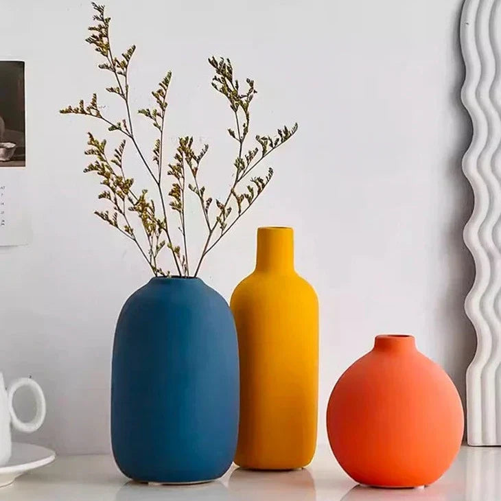 Decorative Nordic Flower Holder