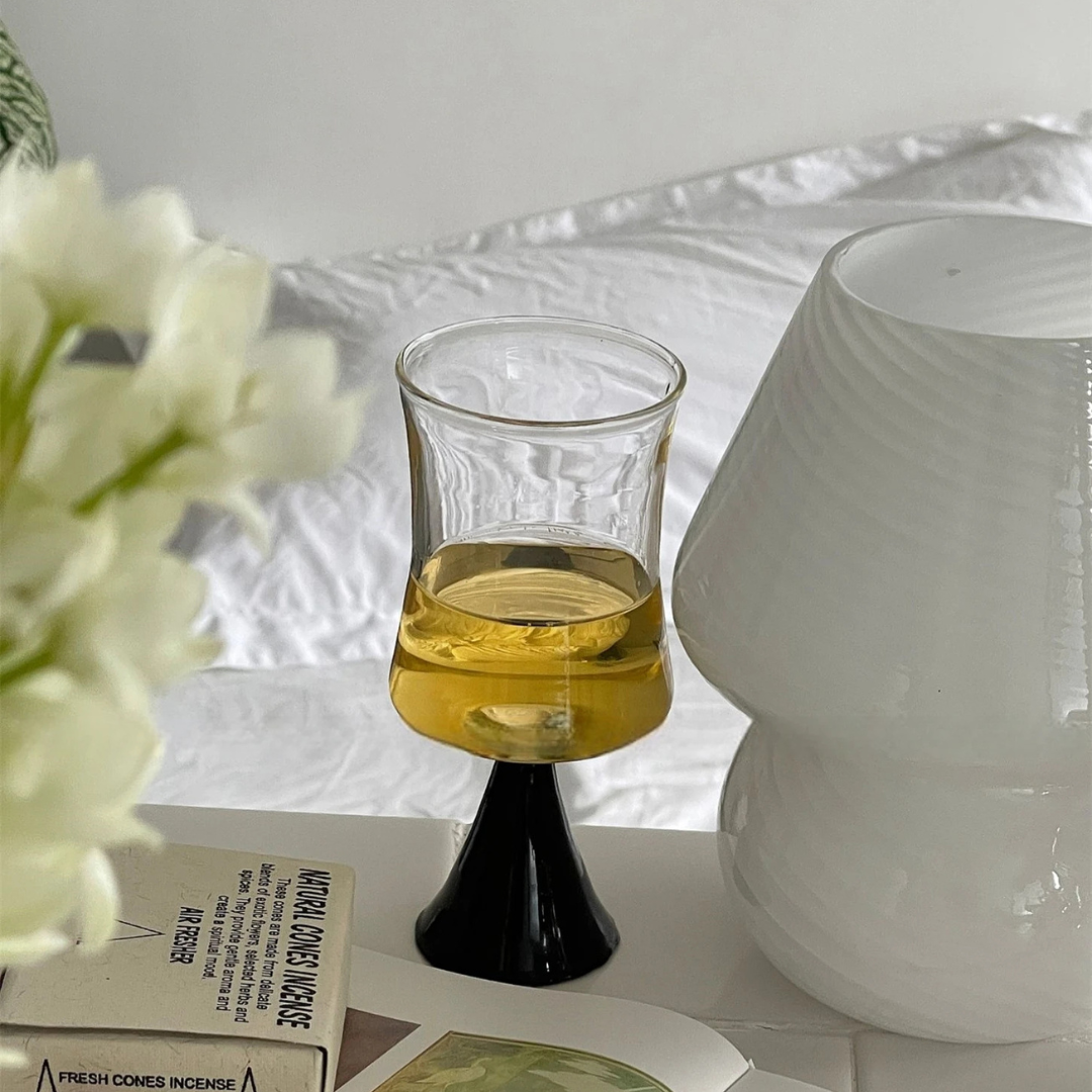 Elegant Eco-Friendly Glass Champagne Flutes Set – 250ml Capacity, 15cm Height for Celebrations