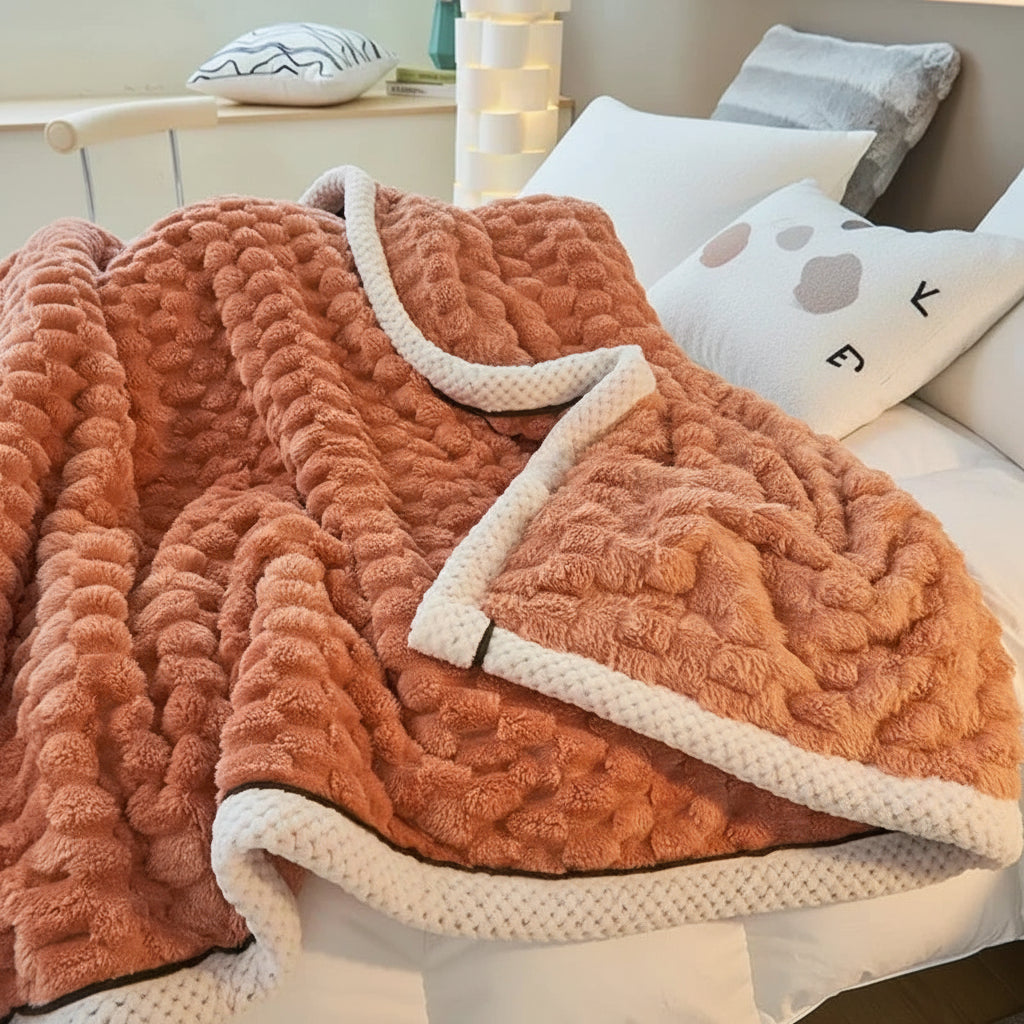 Lightweight Warm Polyester Throw