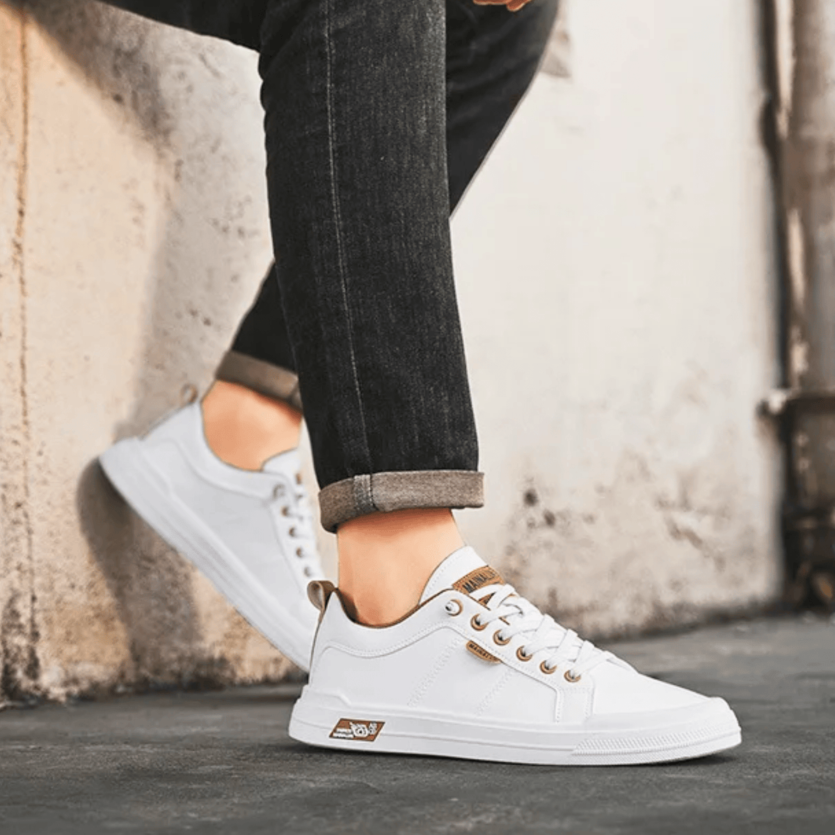 Men’s Minimalist Sneakers