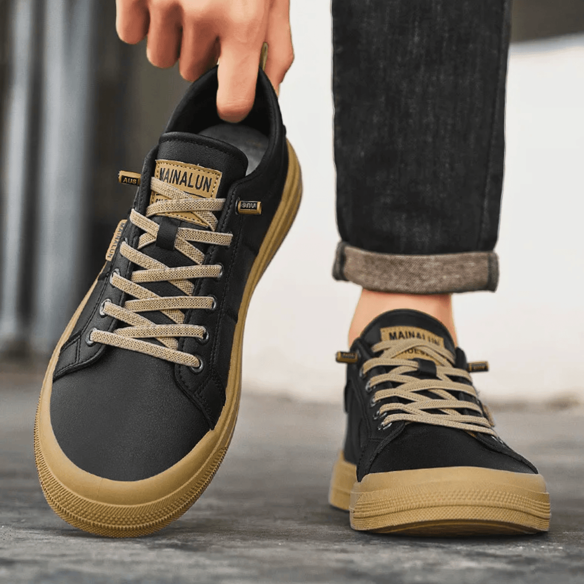 Men’s Minimalist Sneakers