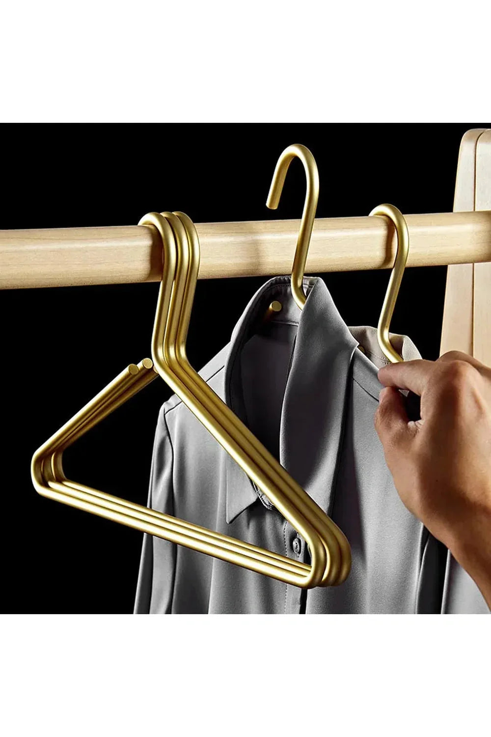 Metal Modern Clothes Hanger