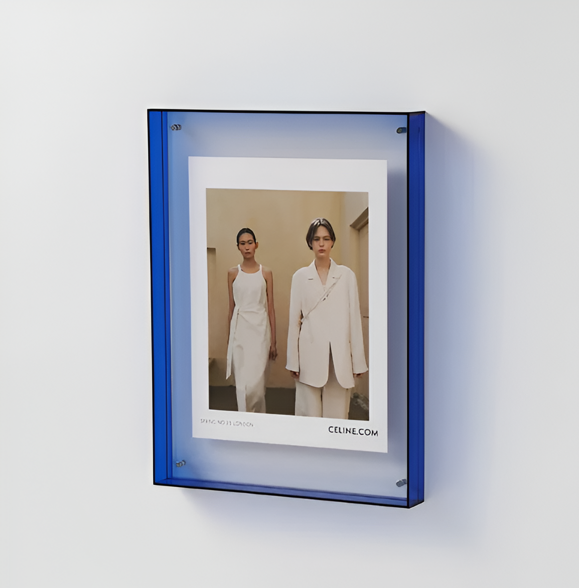 Modern Minimalist Acrylic Photo Frame – Clear Display for Photos and Artwork, Horizontal/Vertical Orientation, Durable Design