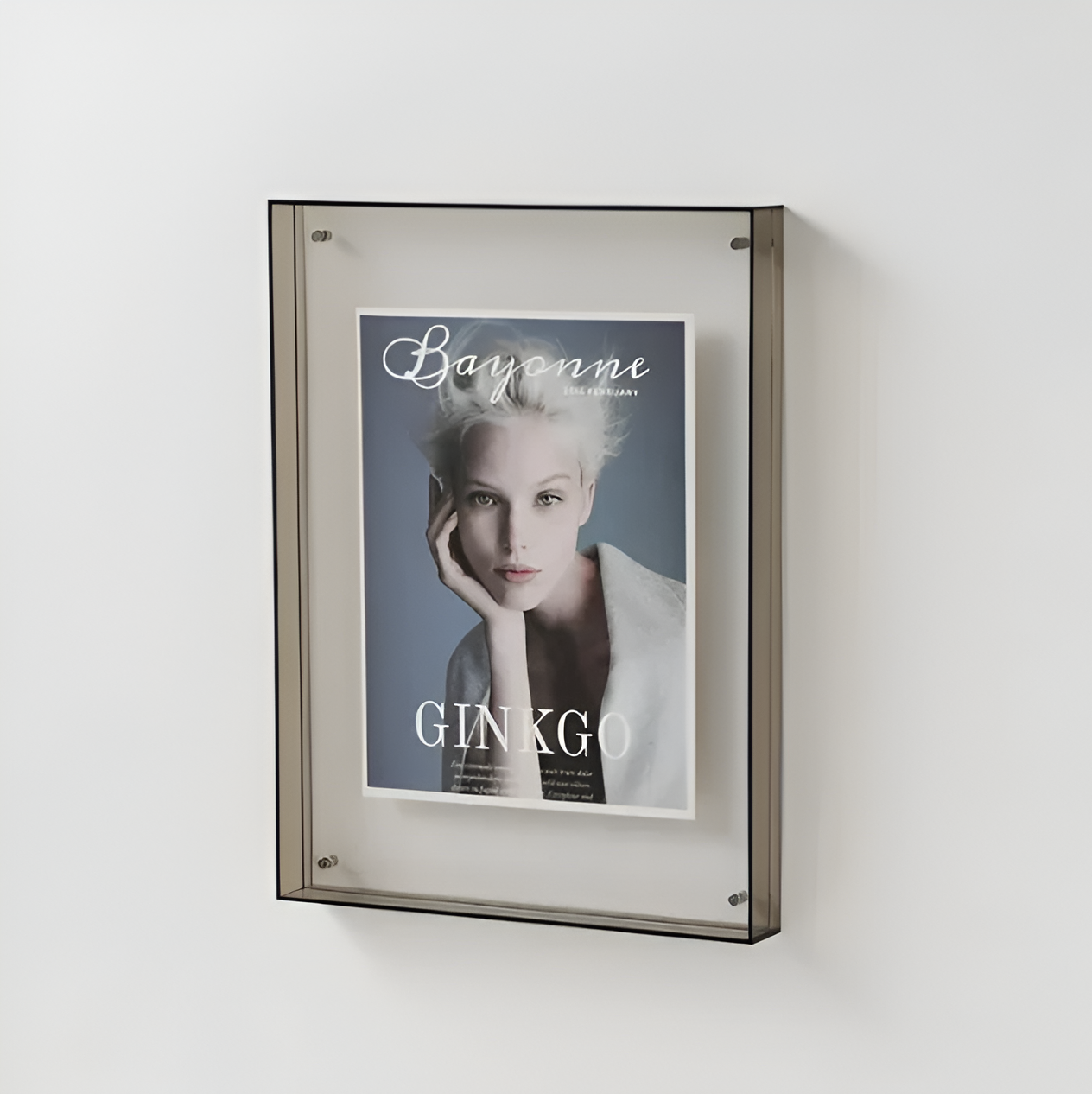 Modern Minimalist Acrylic Photo Frame – Clear Display for Photos and Artwork, Horizontal/Vertical Orientation, Durable Design