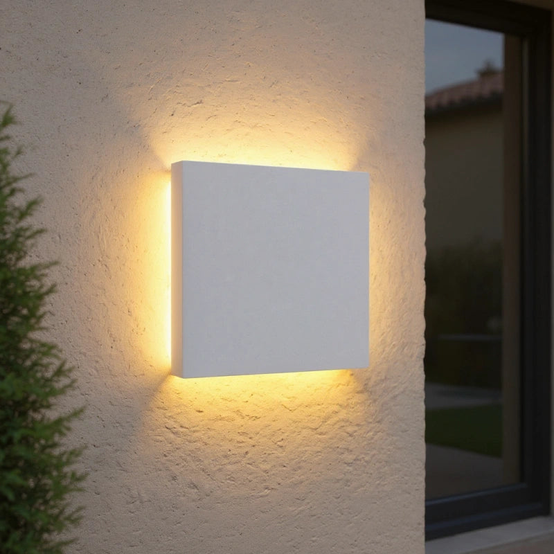 Modern Outdoor Wall Light – Square LED Lantern in Durable Aluminum for Garden and Exterior Use, IP65 Rated