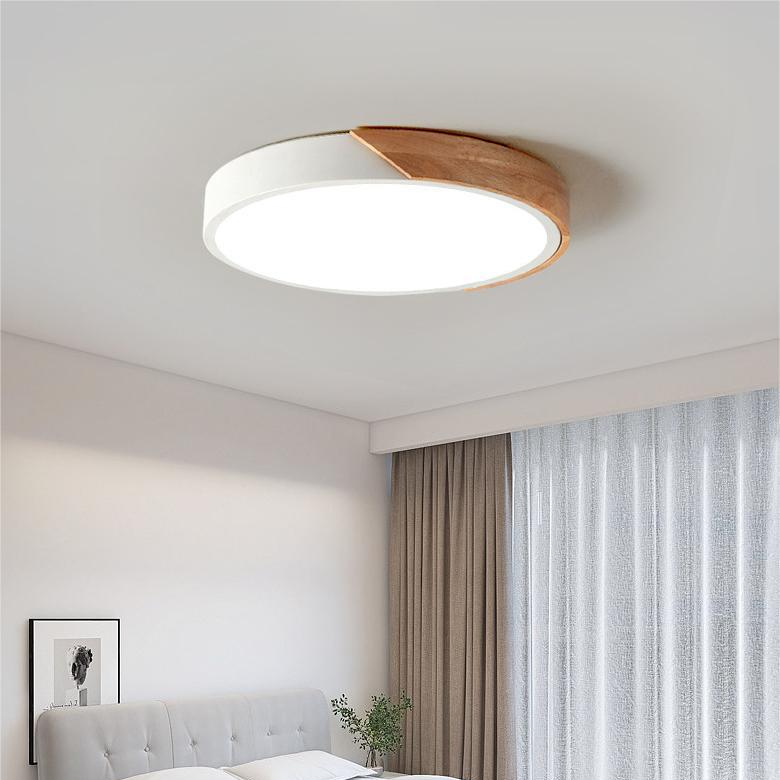 Scandinavian Ceiling Light – Round Wooden Design – Macaron Style – Warm Light