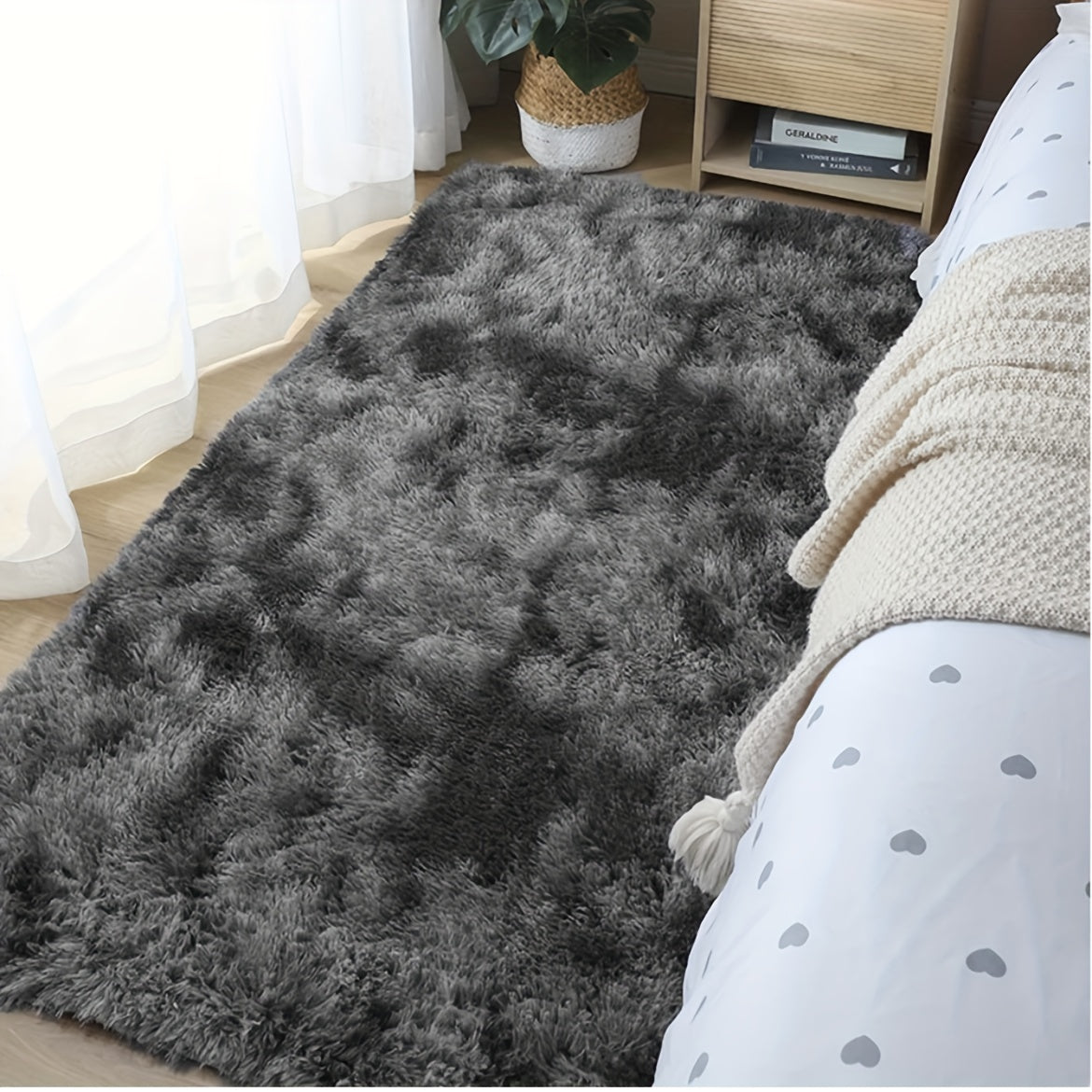 Shaggy Carpet with Plush Texture and Non-Slip Backing