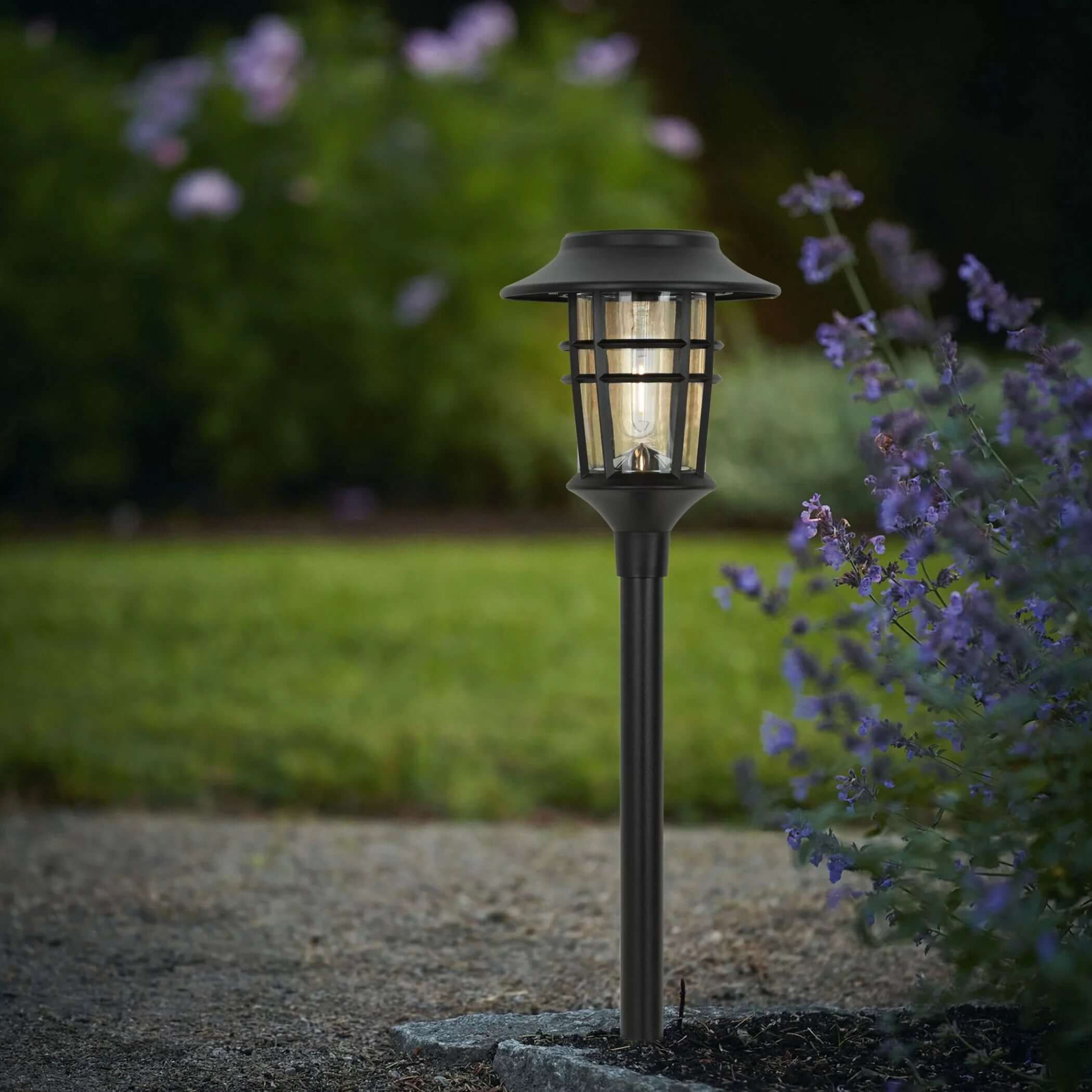 Solar Garden Lights - 6-Pack Outdoor Torch Lamps, 10 Lumens, Durable Aluminum & Plastic, 59cm H for Pathways and Patios
