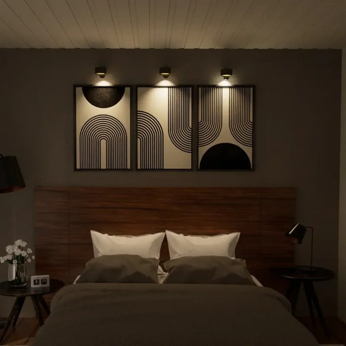 Wireless Dimmable Wall Lamp – 360° Rotatable, Battery Operated Wall Sconce with Adjustable Brightness and Color Temperature