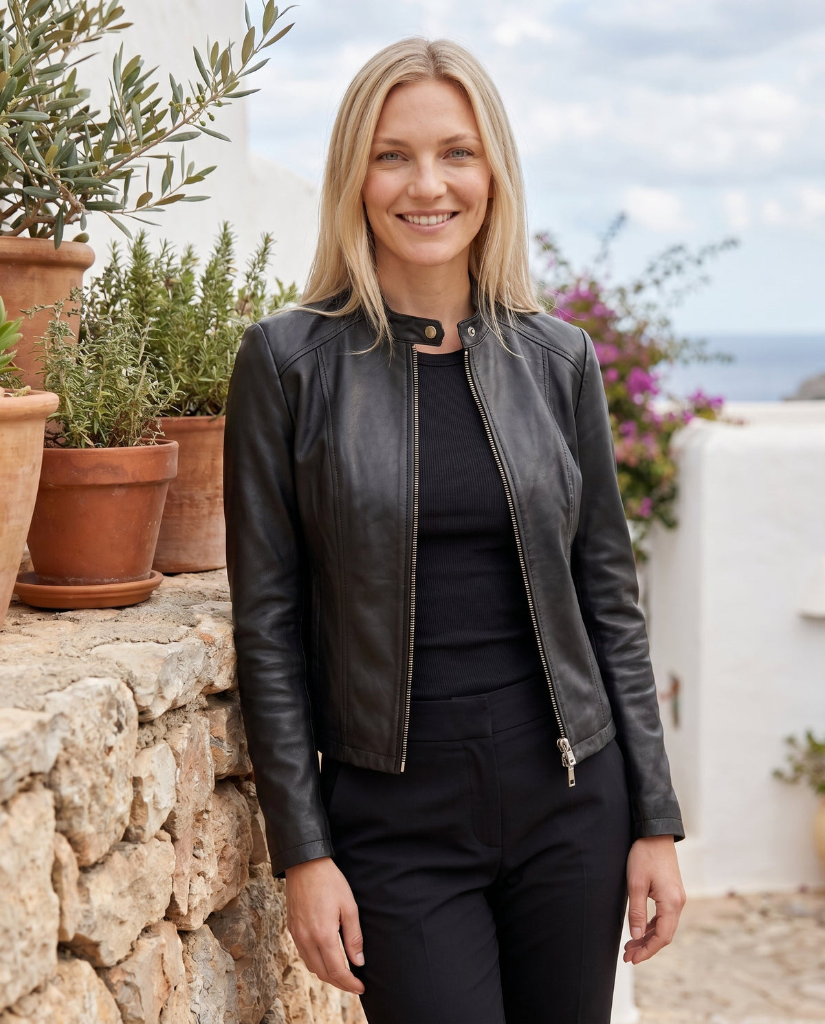 Women’s Fitted Leather Jacket