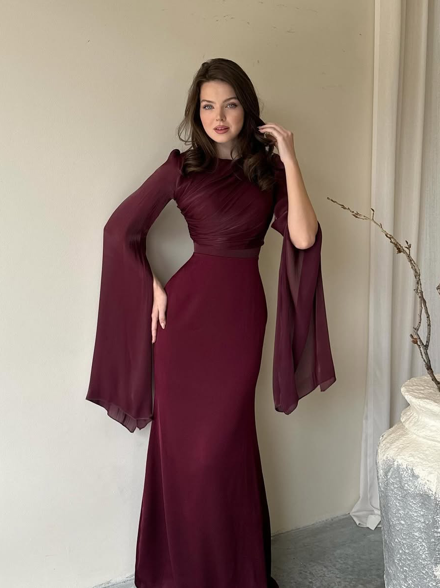 Women's Pleated Maxi Dress – Elegant Slim Fit Design