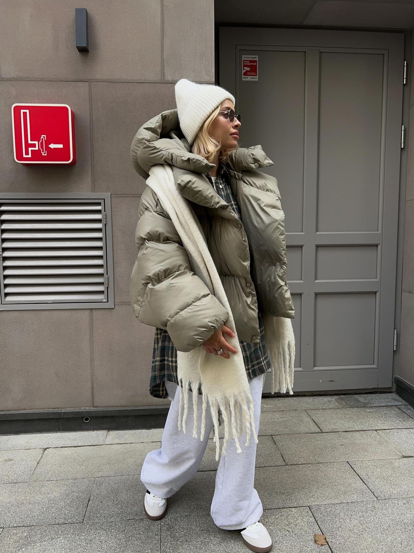 Women’s Short Puffer Jacket