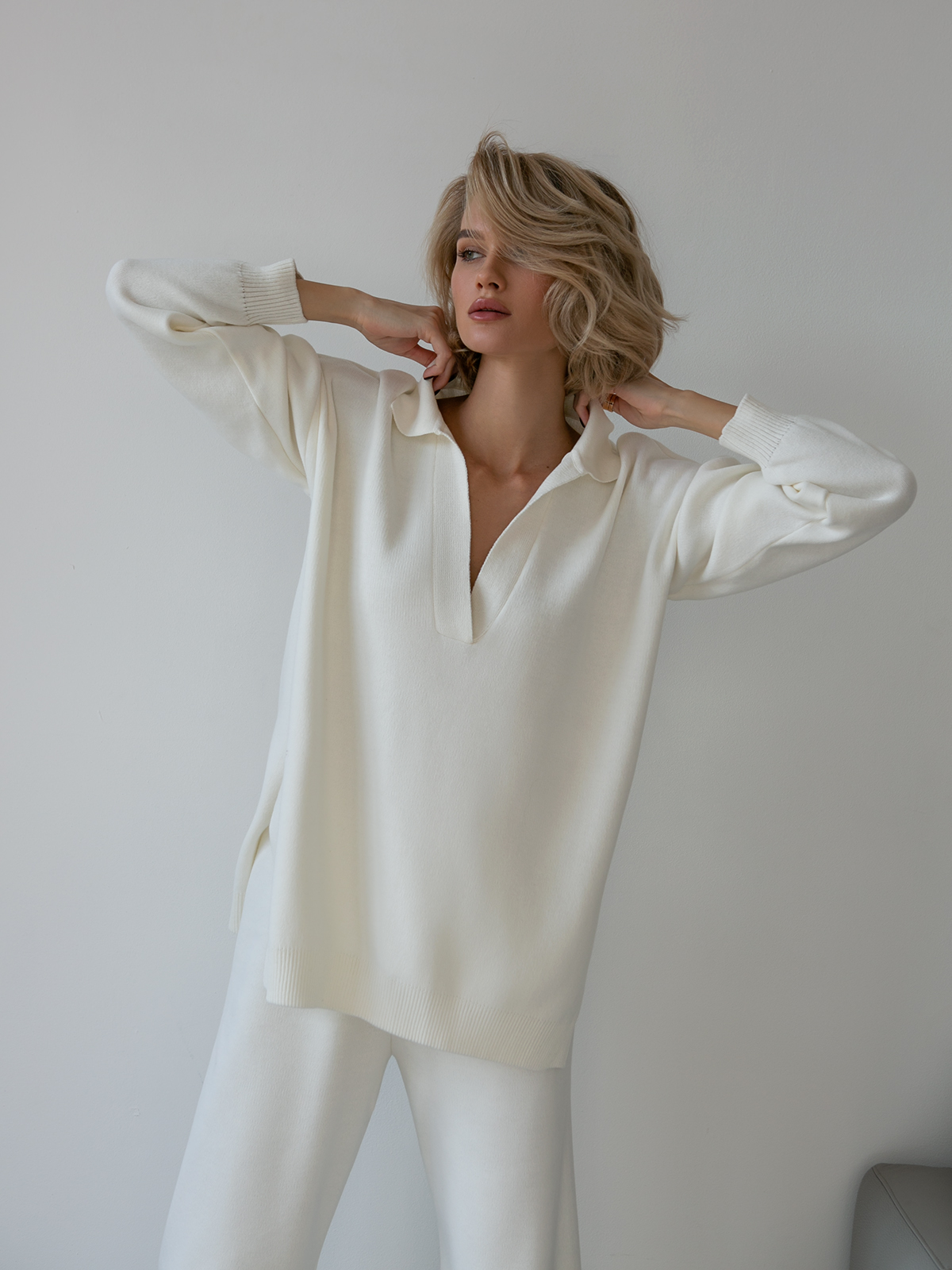 Women’s V-Neck Knit Set