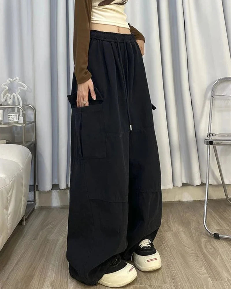 Women's Wide-Leg Cargo Pants