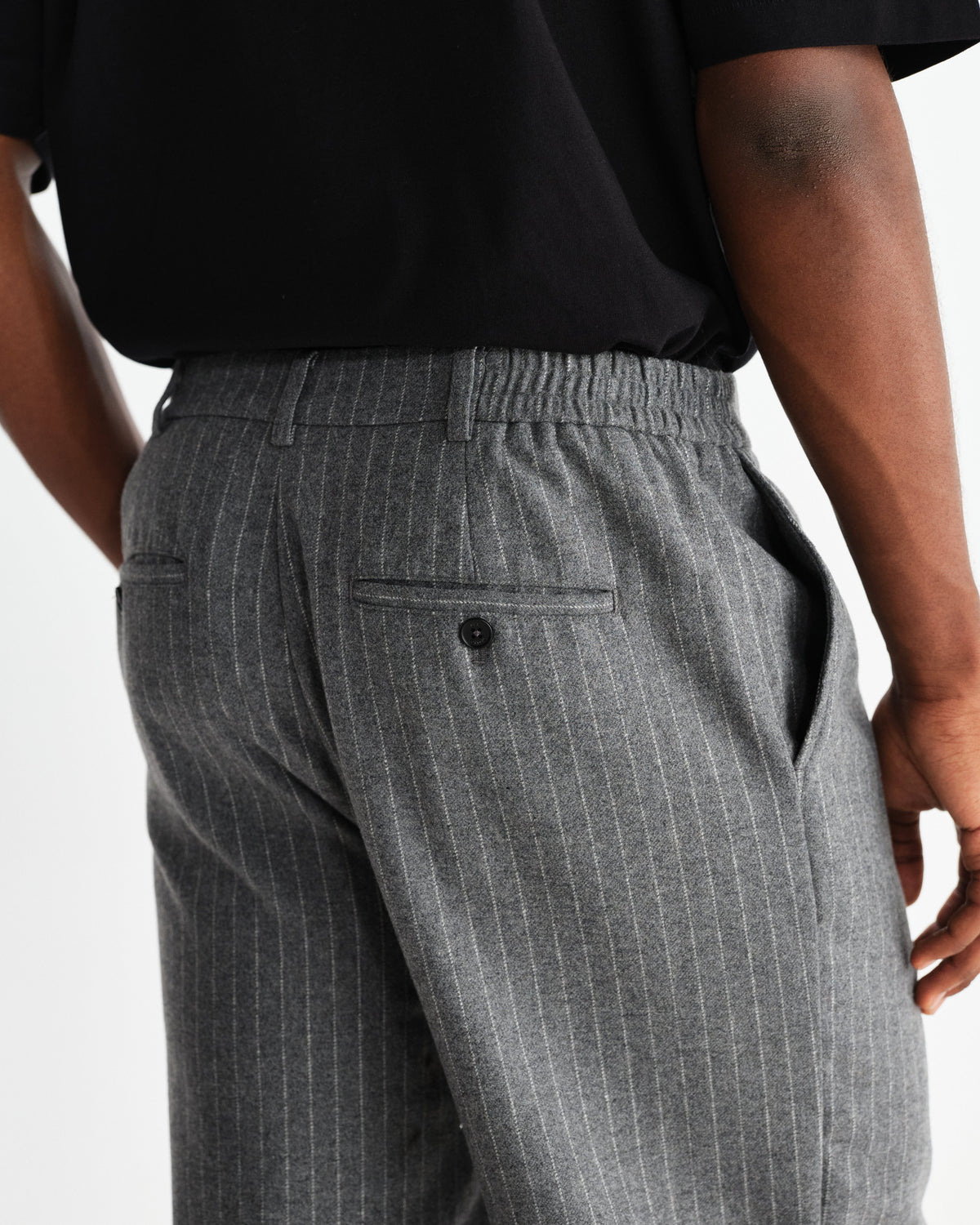 Men's Pleated Pinstripe Wool-Look Wide-Leg Trousers in Grey