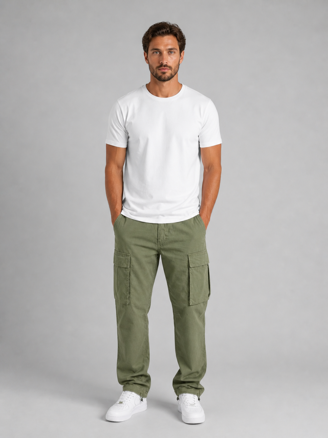 Men's Relaxed Straight Leg Cargo Trousers