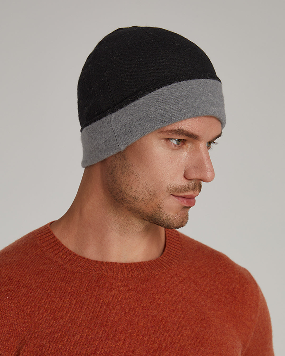 Men's Reversible Two-Tone Knit Beanie