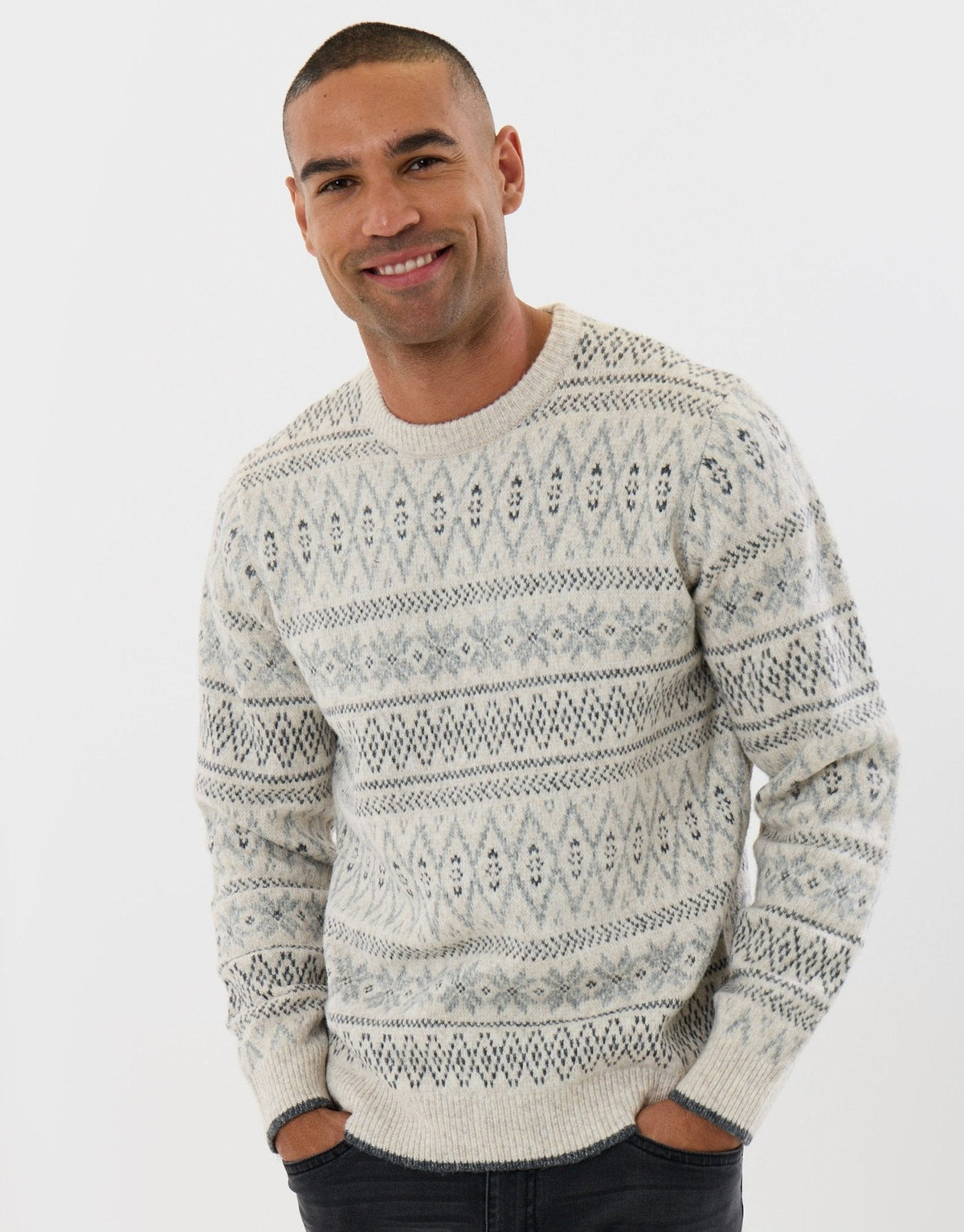 Men's Christmas Jumper Fair Isle Diamond Crew Neck in Ecru