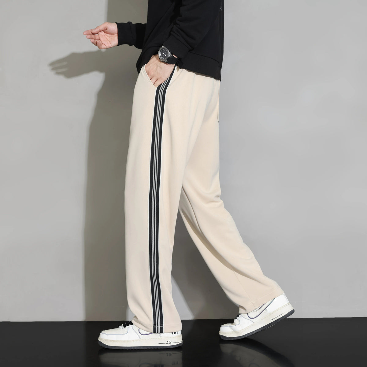 Men's Side Stripe Straight-Leg Joggers
