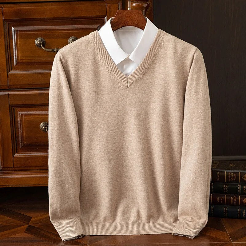 Men's Fine Knit V-Neck Jumper