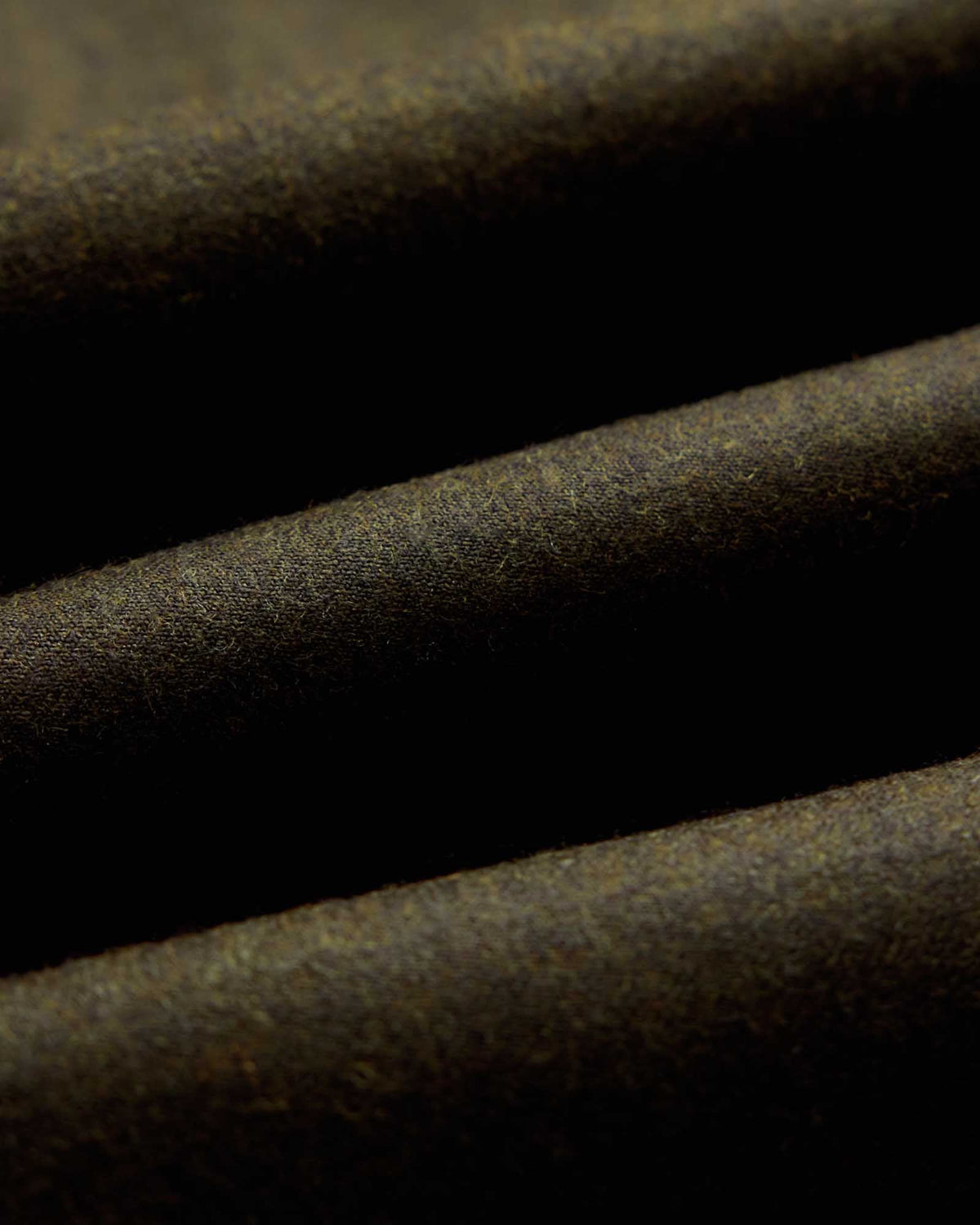 Men's Tailored Wool-Look Trousers with Welt Pockets in Olive