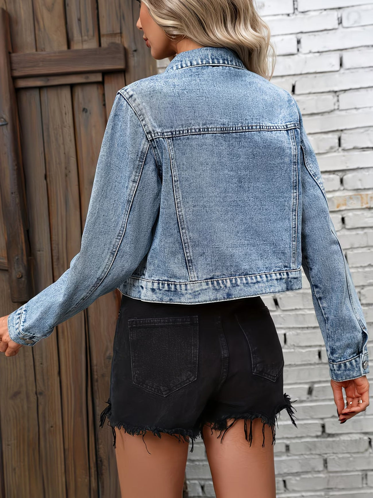 Women's Cropped Denim Jacket in Blue