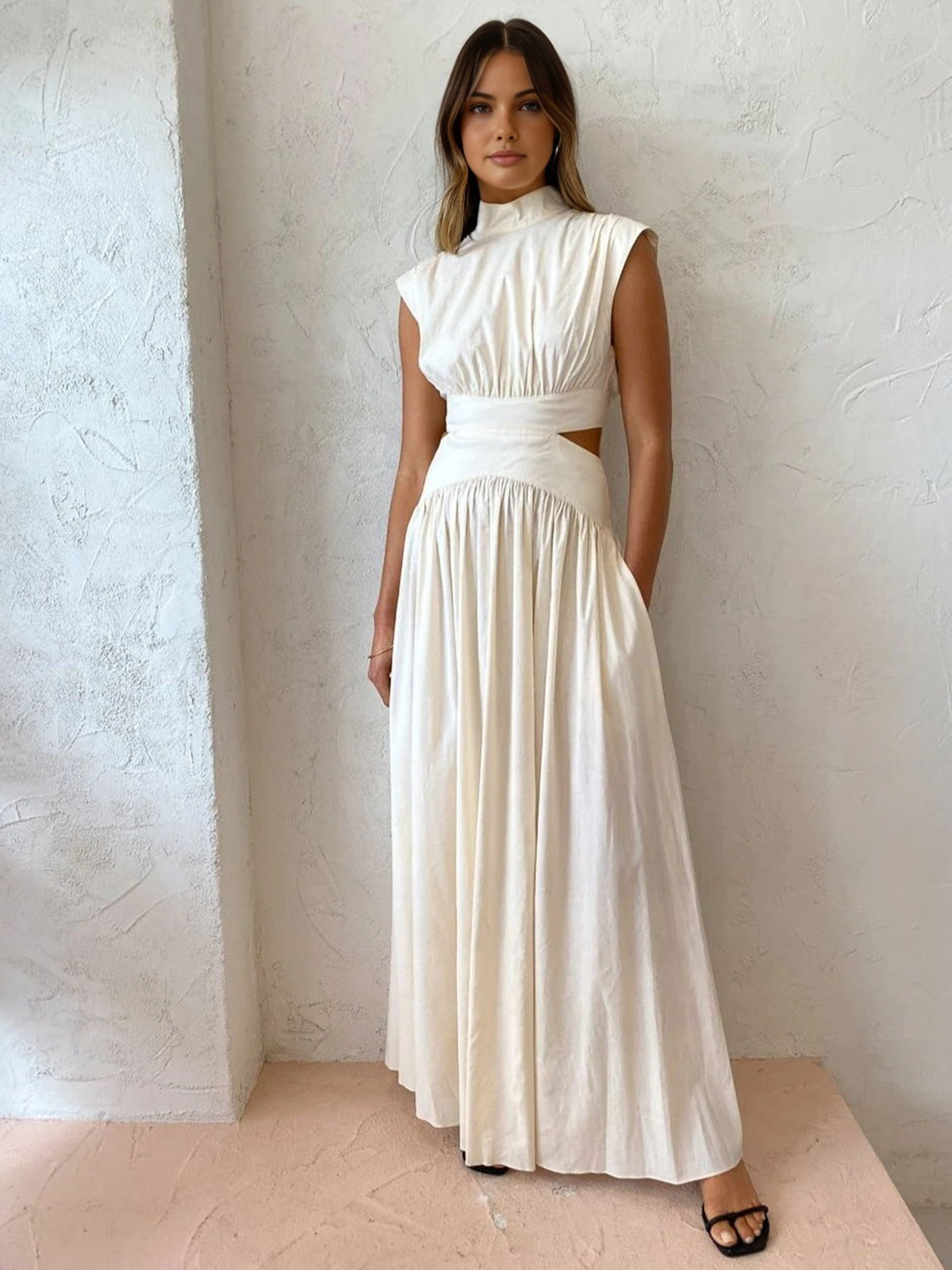 Women's High Neck Cut-Out Pleated Maxi Dress