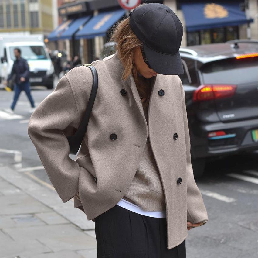 Women's Double-Breasted Wool-Look Cropped Jacket in Beige