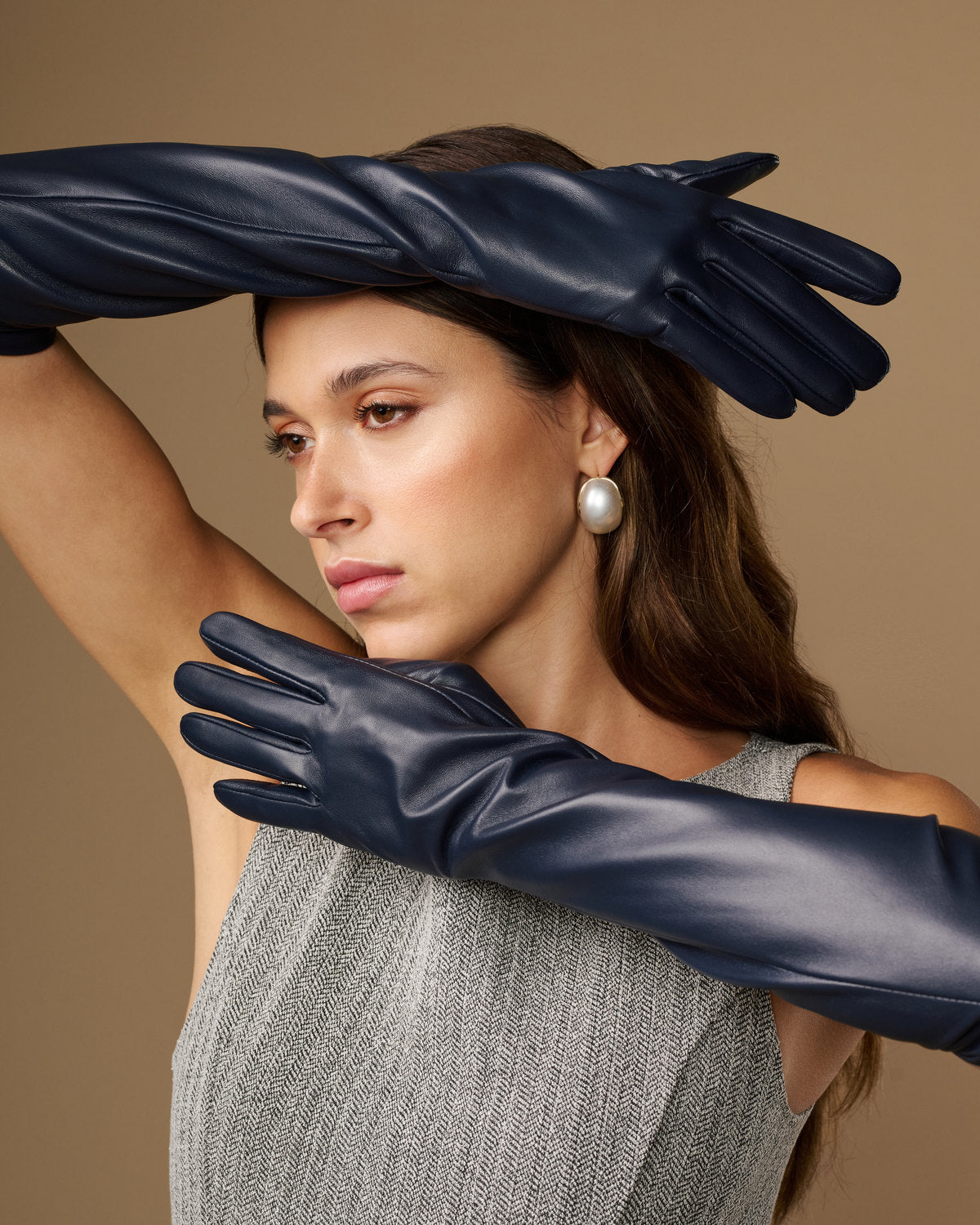 Women's Elbow-Length Lambskin Leather Touchscreen Gloves