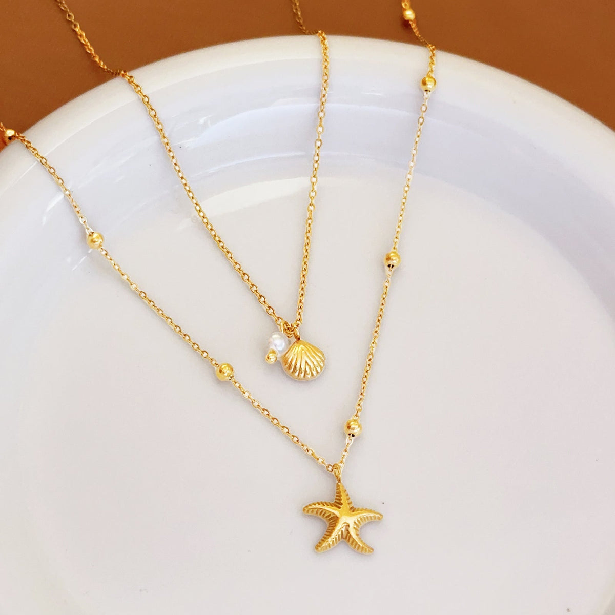 Women's Layered Starfish and Pearl Necklace