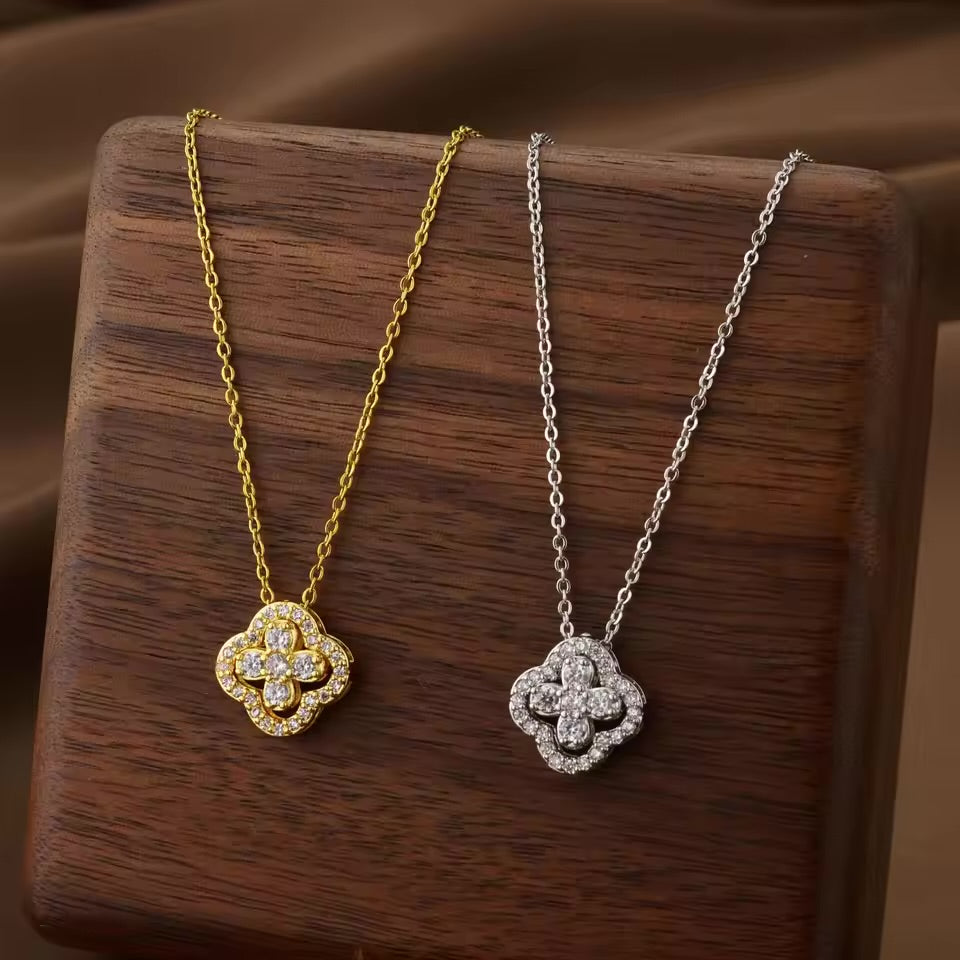 Women's Crystal Clover Pendant Necklace