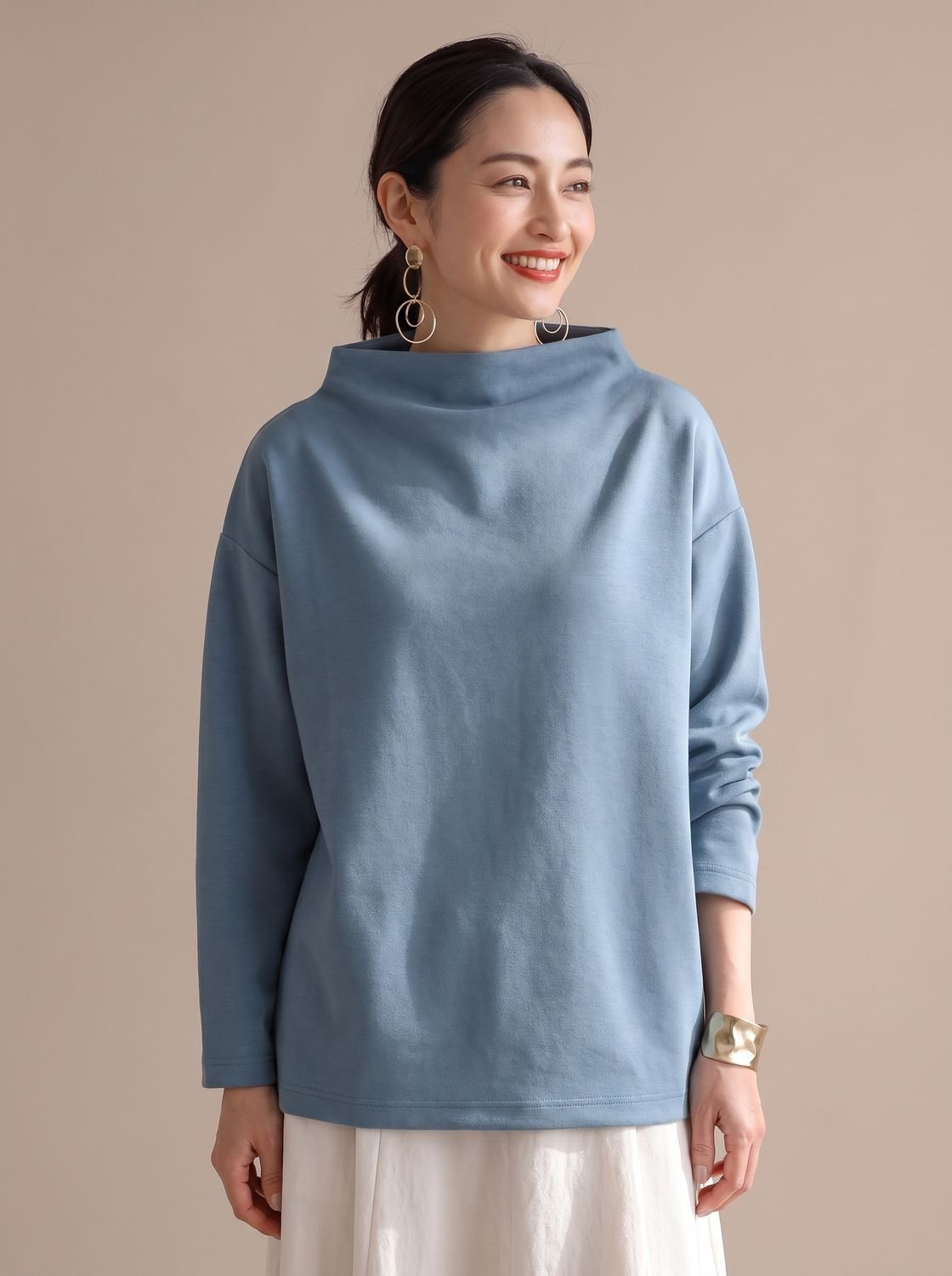 Women's Relaxed Fit Funnel Neck Long Sleeve Top