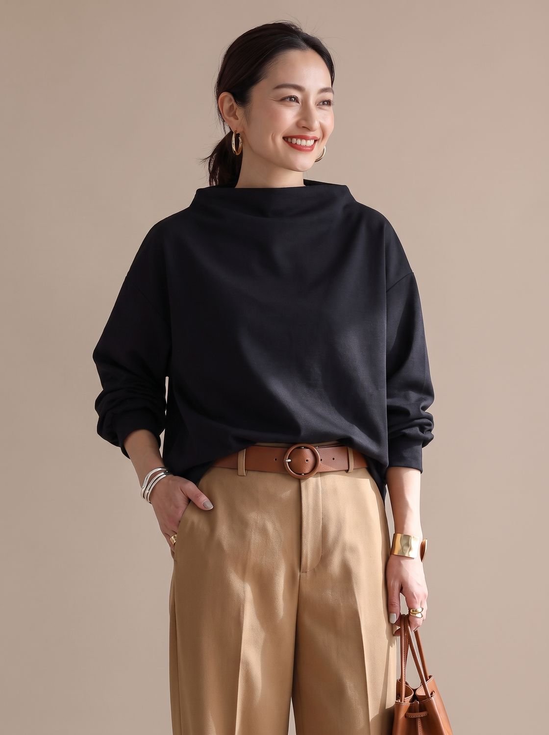 Women's Relaxed Fit Funnel Neck Long Sleeve Top