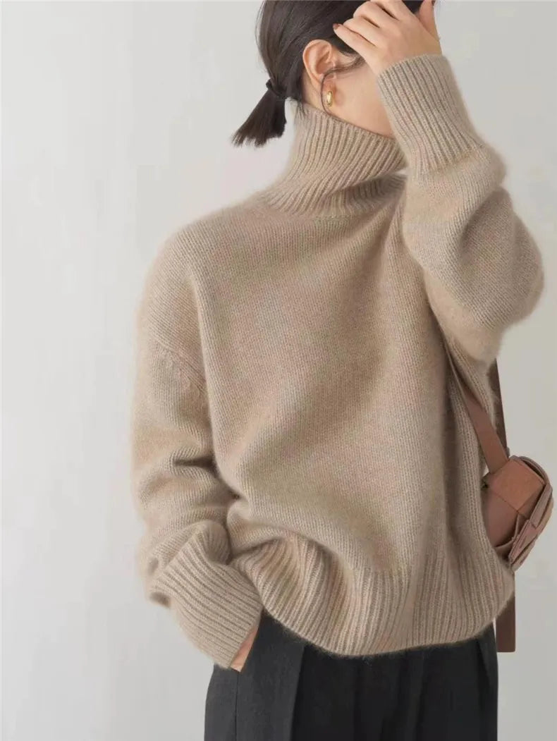 Women's Oversized Ribbed Roll Neck Jumper