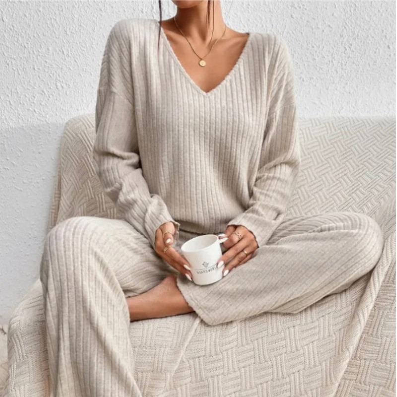 Women's Ribbed V-Neck Wide-Leg Lounge Set