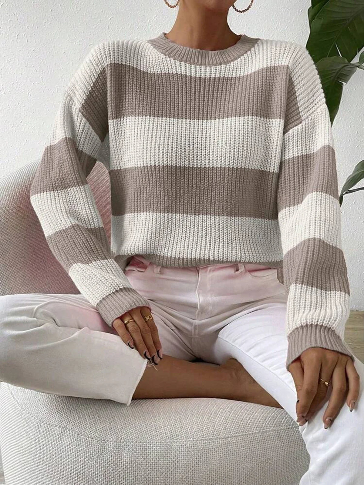 Women's Striped Crew Neck Knit Jumper in Beige and White
