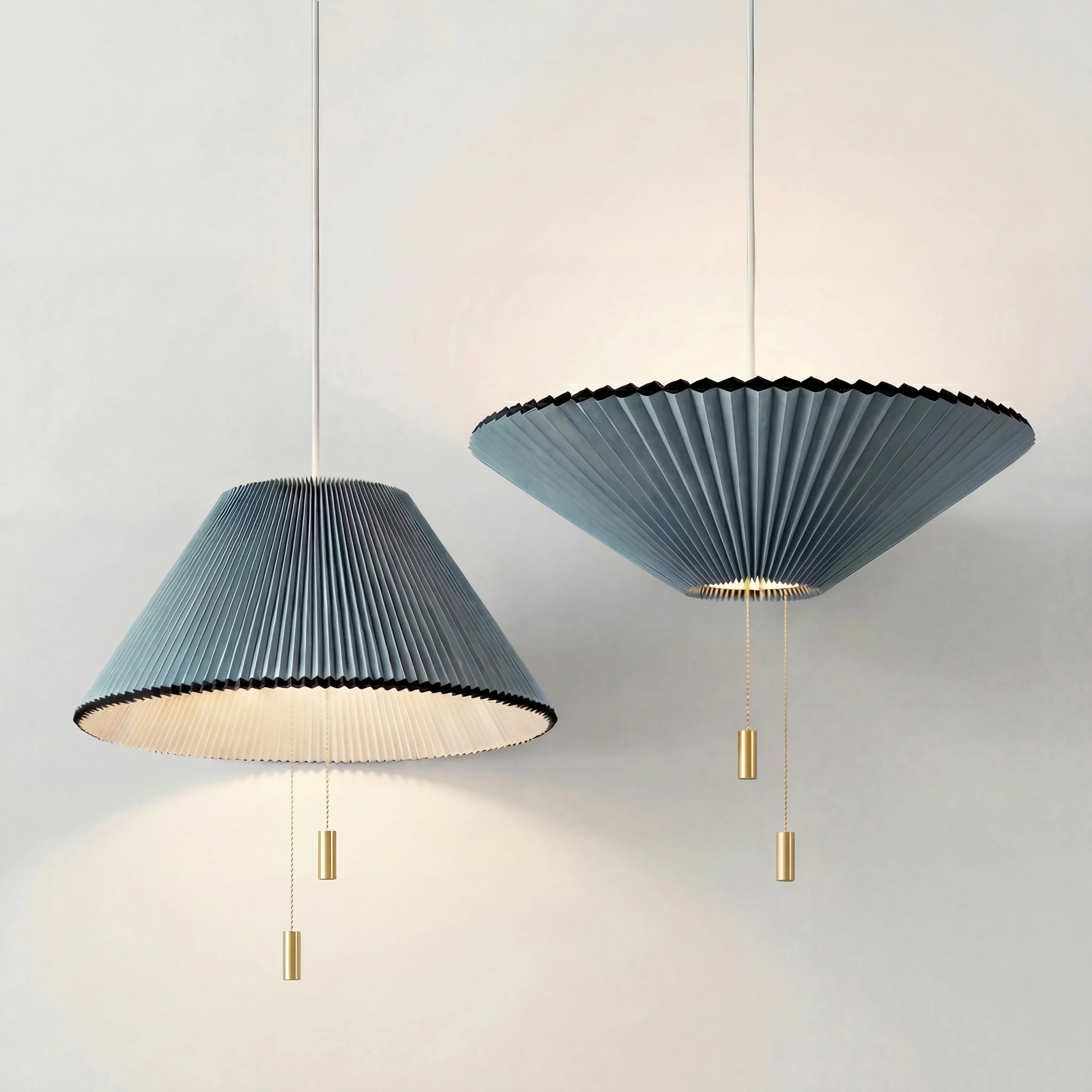 Adjustable Paper Lampshade Pendant Light with Fan-Inspired Design