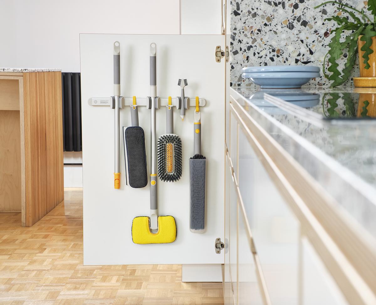 Aluminium Cleaning Tool Storage Rail – Adjustable Hooks and Pole Grips for Organised Storage