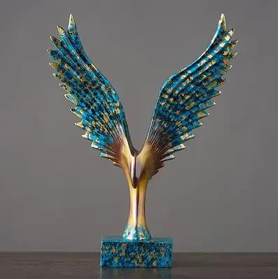 Animal-Shape Magnifying Sculpture
