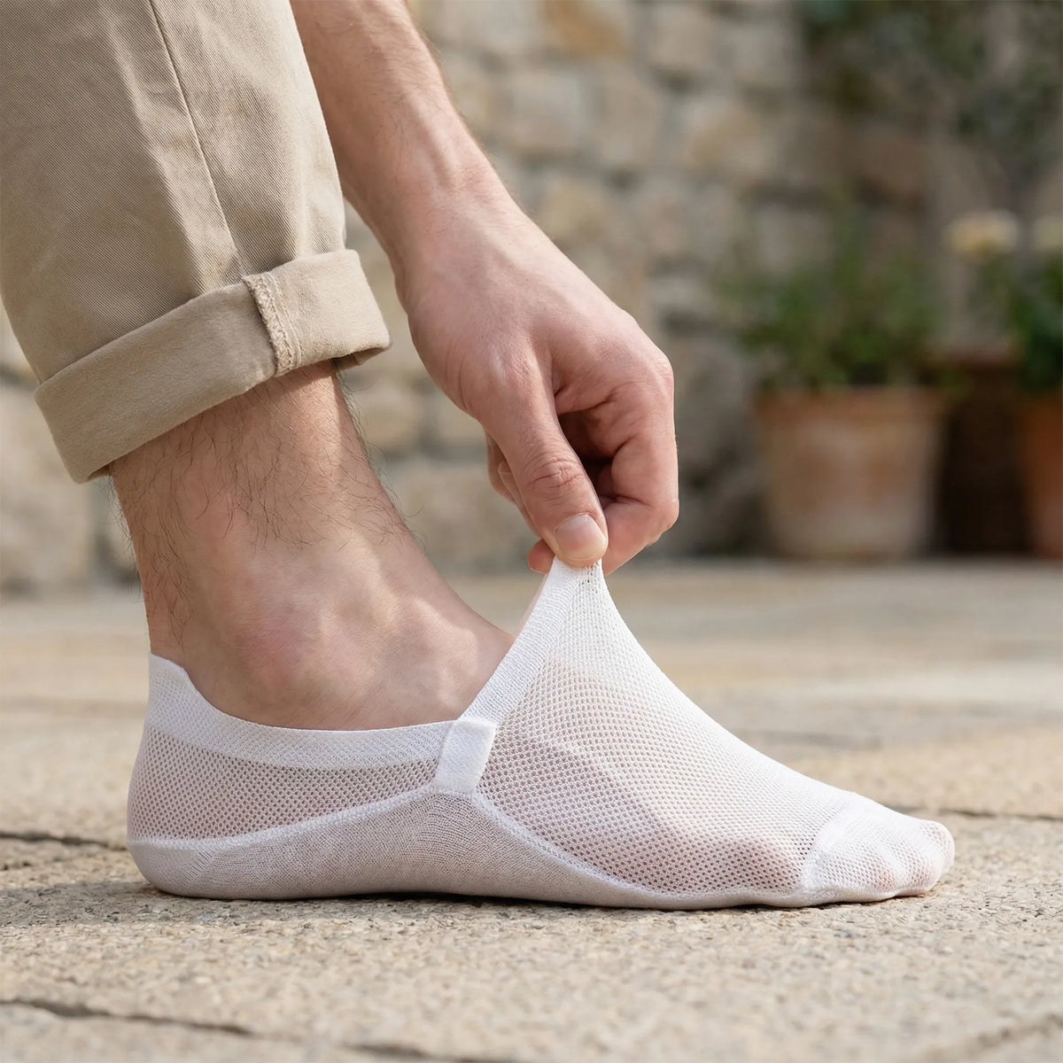 Breathable Mesh with Non-Slip Heel Grip