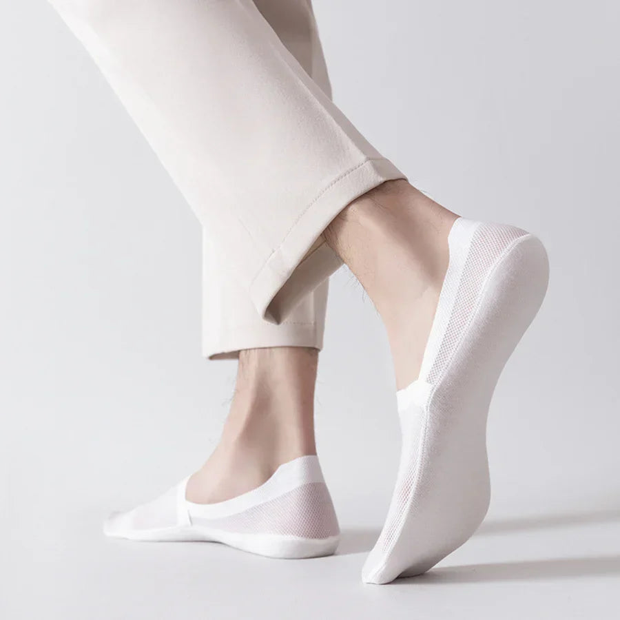 Breathable Mesh with Non-Slip Heel Grip