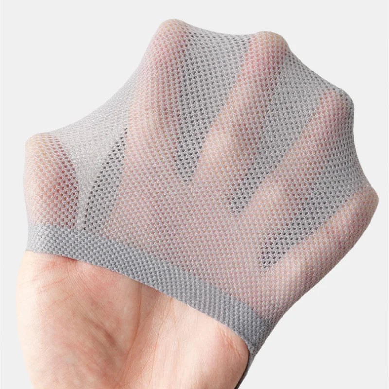 Breathable Mesh with Non-Slip Heel Grip