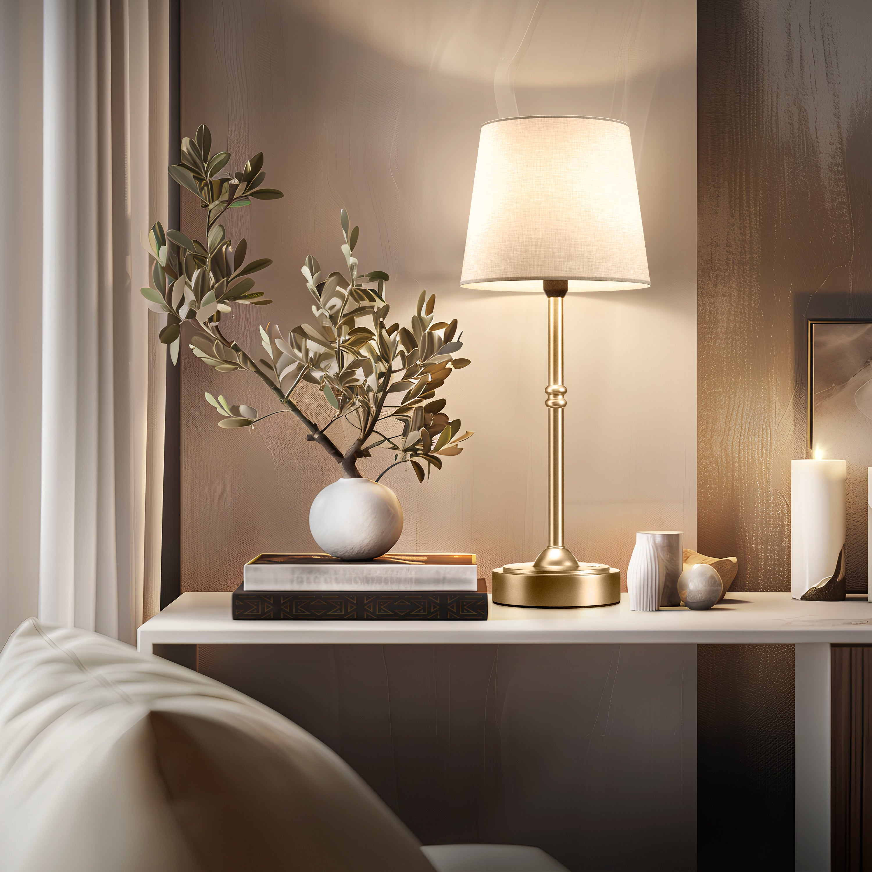 Cordless LED Table Lamp